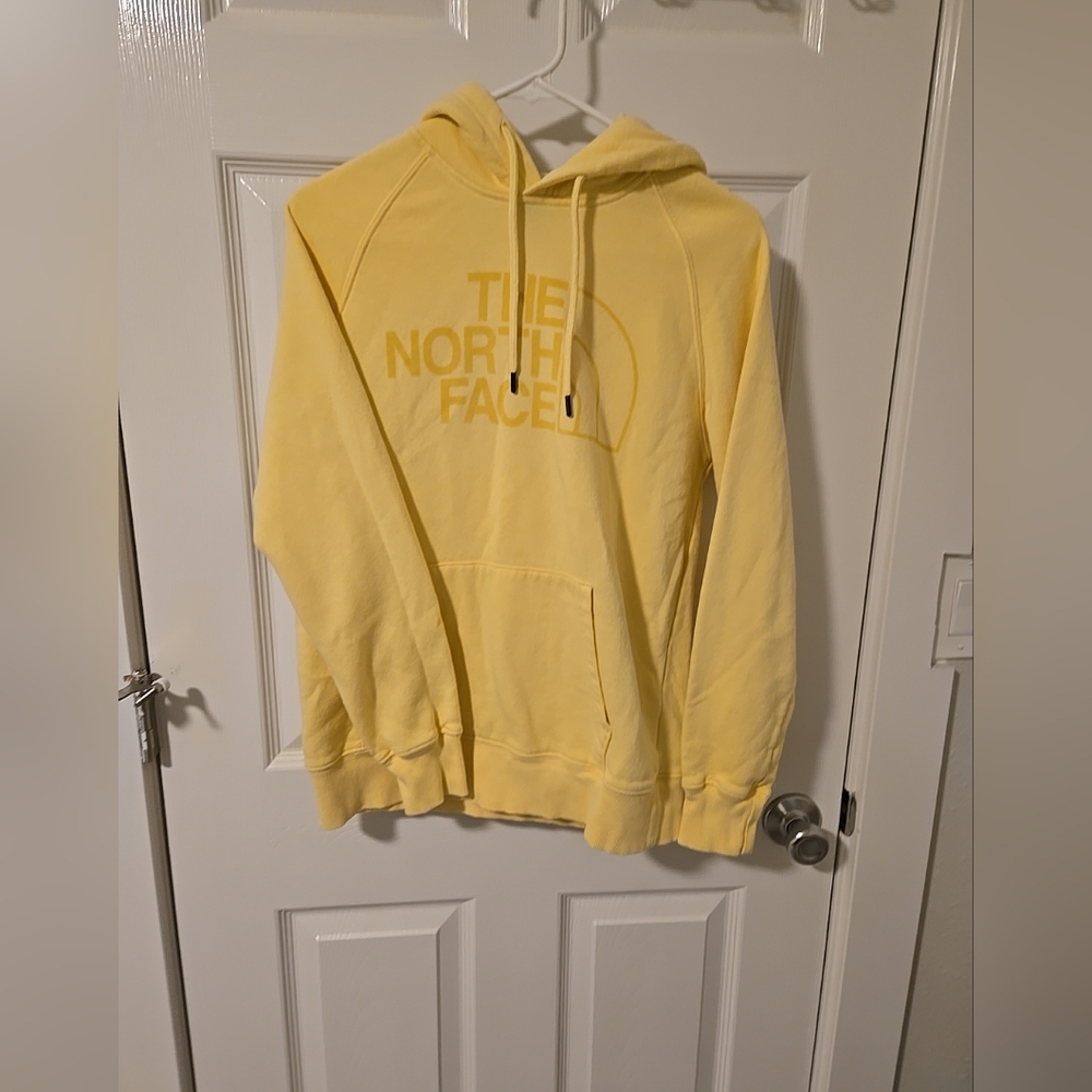The North Face Women's Pullover Hoodie Size Small